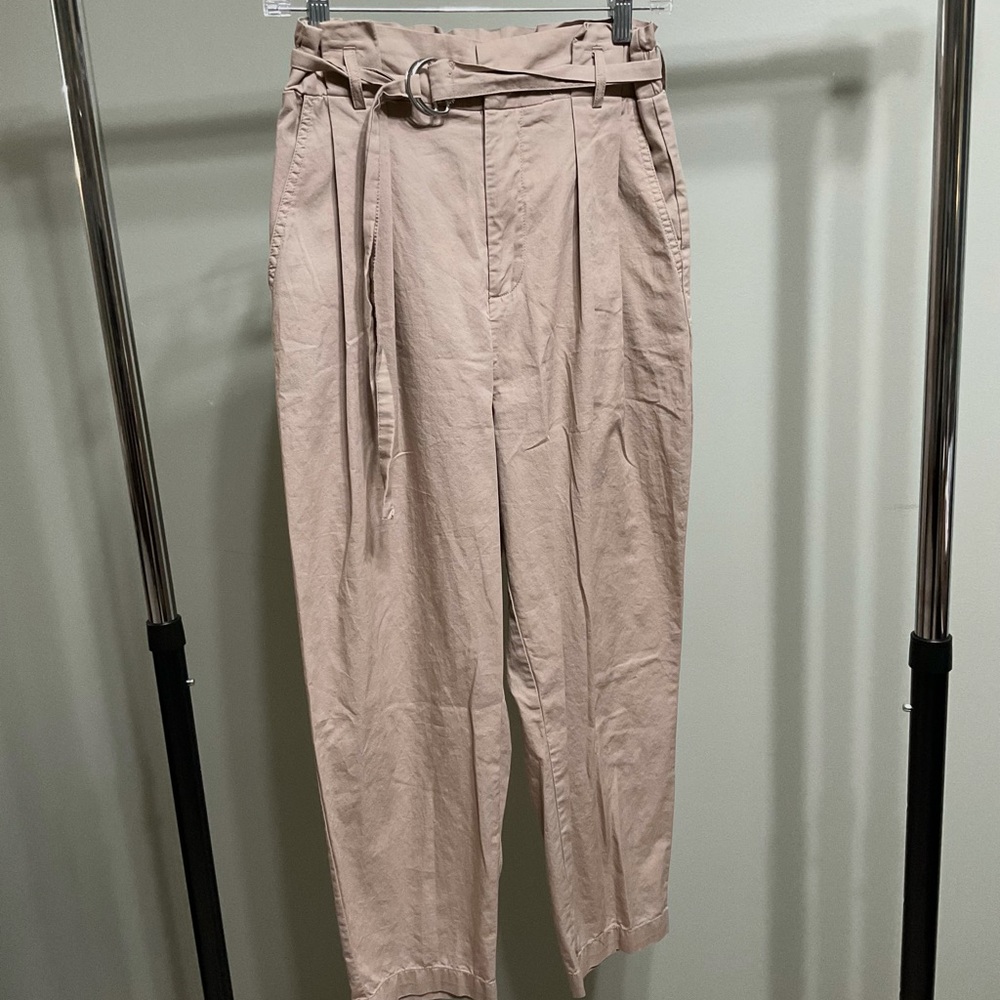 Forever 21 Cream High Rise Woven Pants Size M